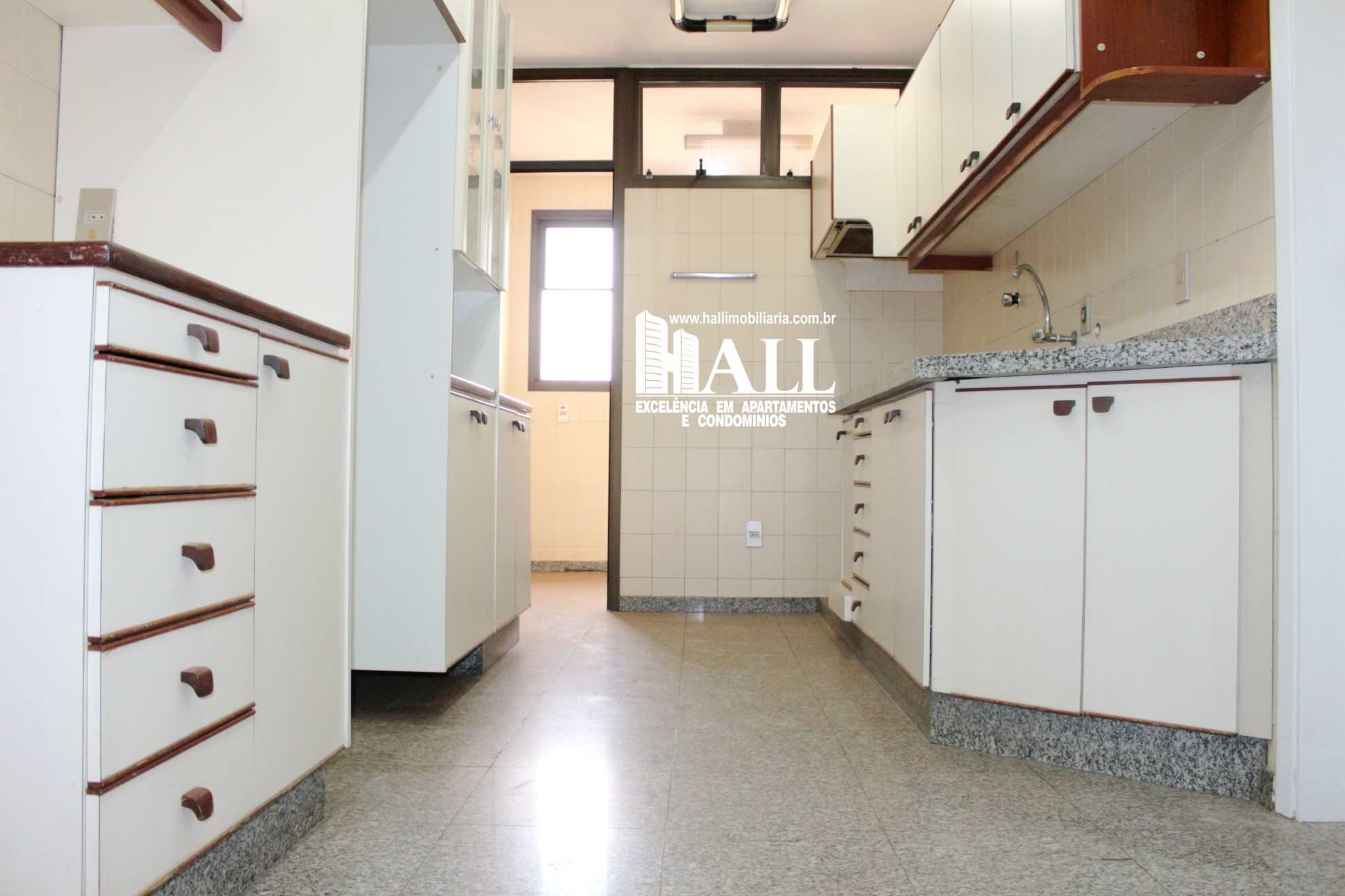 Apartamento à venda com 3 quartos, 155m² - Foto 12