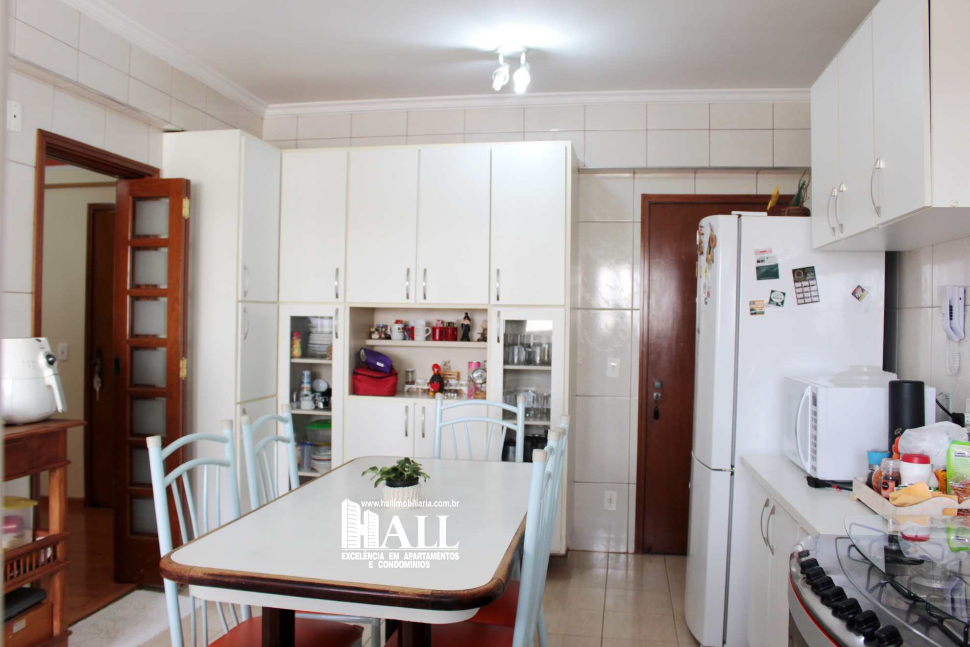 Apartamento à venda com 3 quartos, 138m² - Foto 12