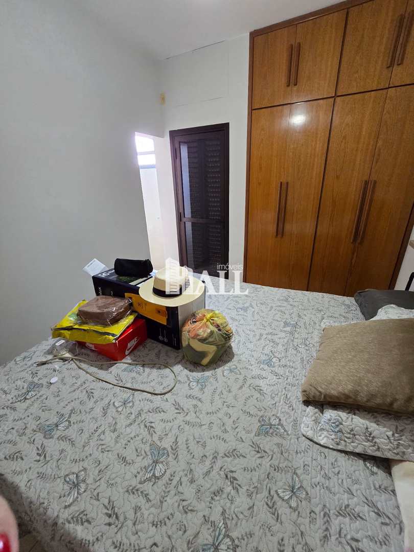 Apartamento à venda com 3 quartos, 140m² - Foto 17