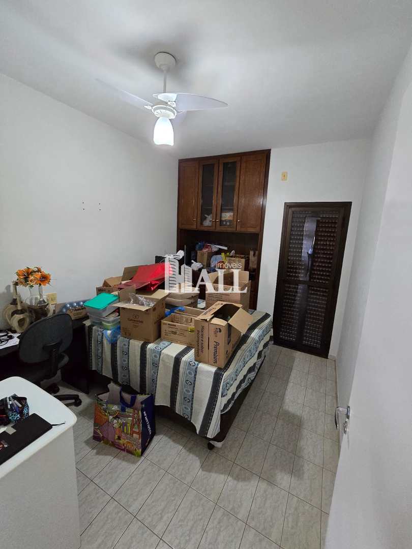 Apartamento à venda com 3 quartos, 140m² - Foto 16