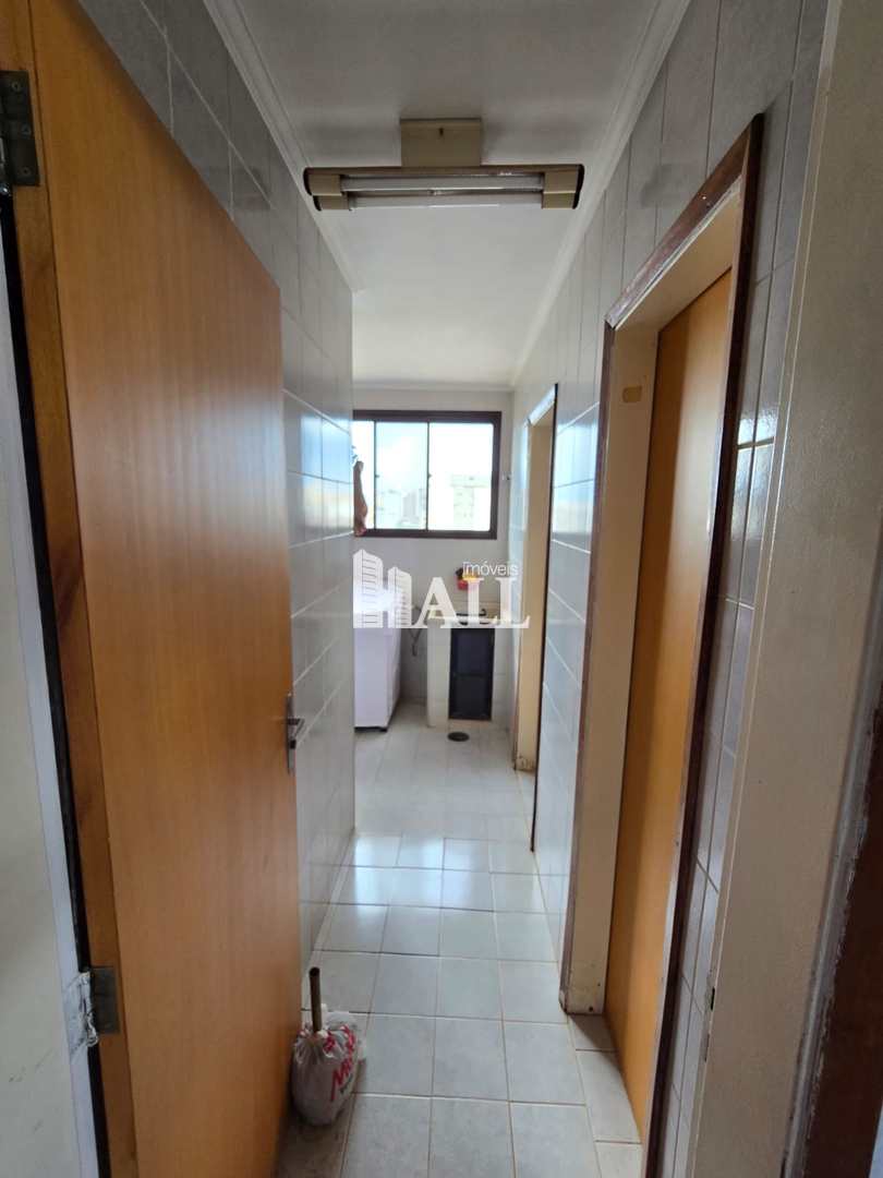 Apartamento à venda com 3 quartos, 140m² - Foto 10