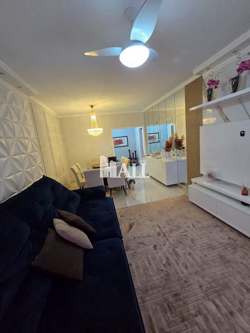 Apartamento à venda com 3 quartos, 140m² - Foto 3