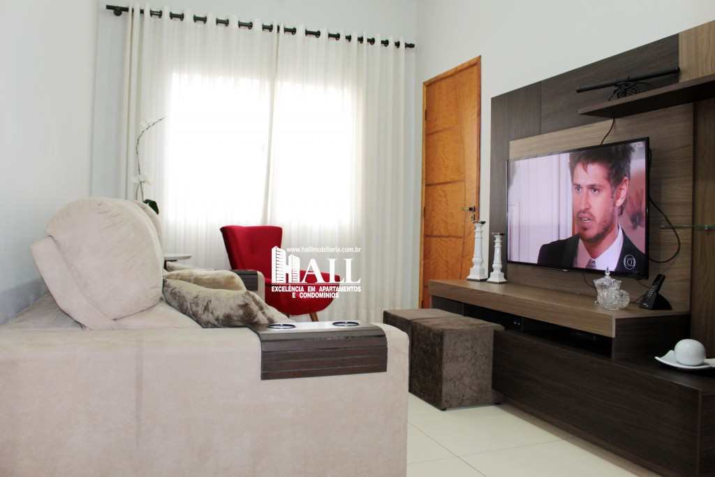 Apartamento à venda com 2 quartos, 63m² - Foto 1