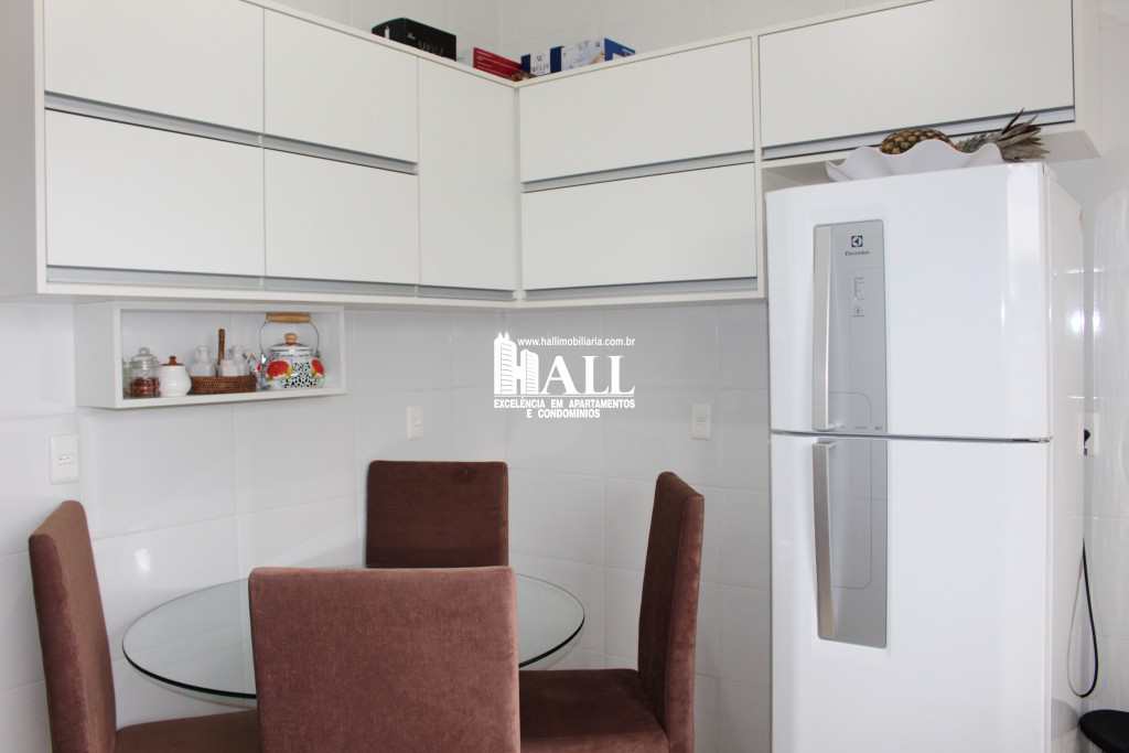 Apartamento à venda com 2 quartos, 63m² - Foto 10