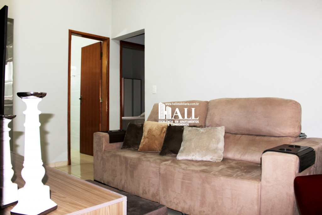 Apartamento à venda com 2 quartos, 63m² - Foto 2