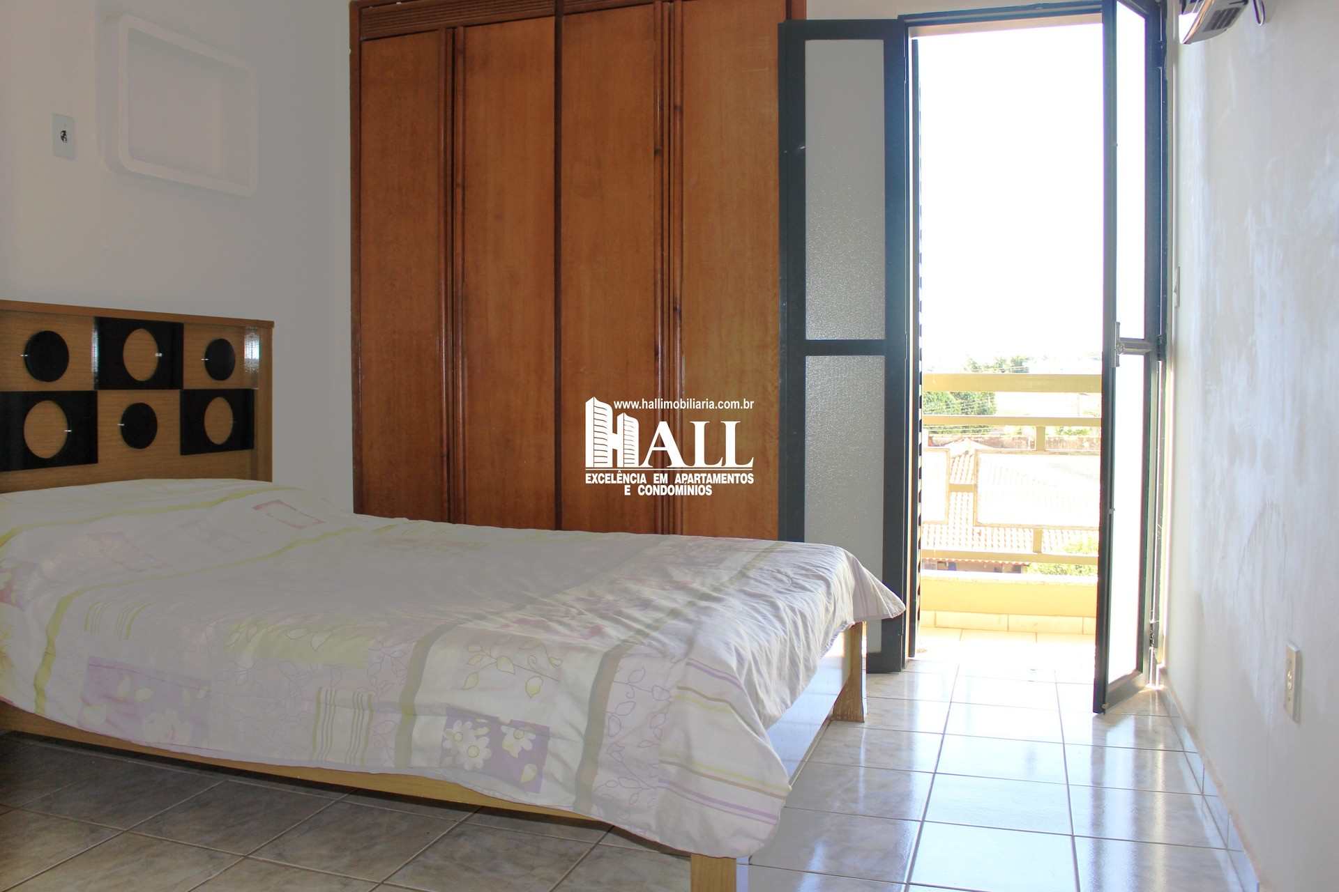 Apartamento à venda com 3 quartos, 80m² - Foto 4