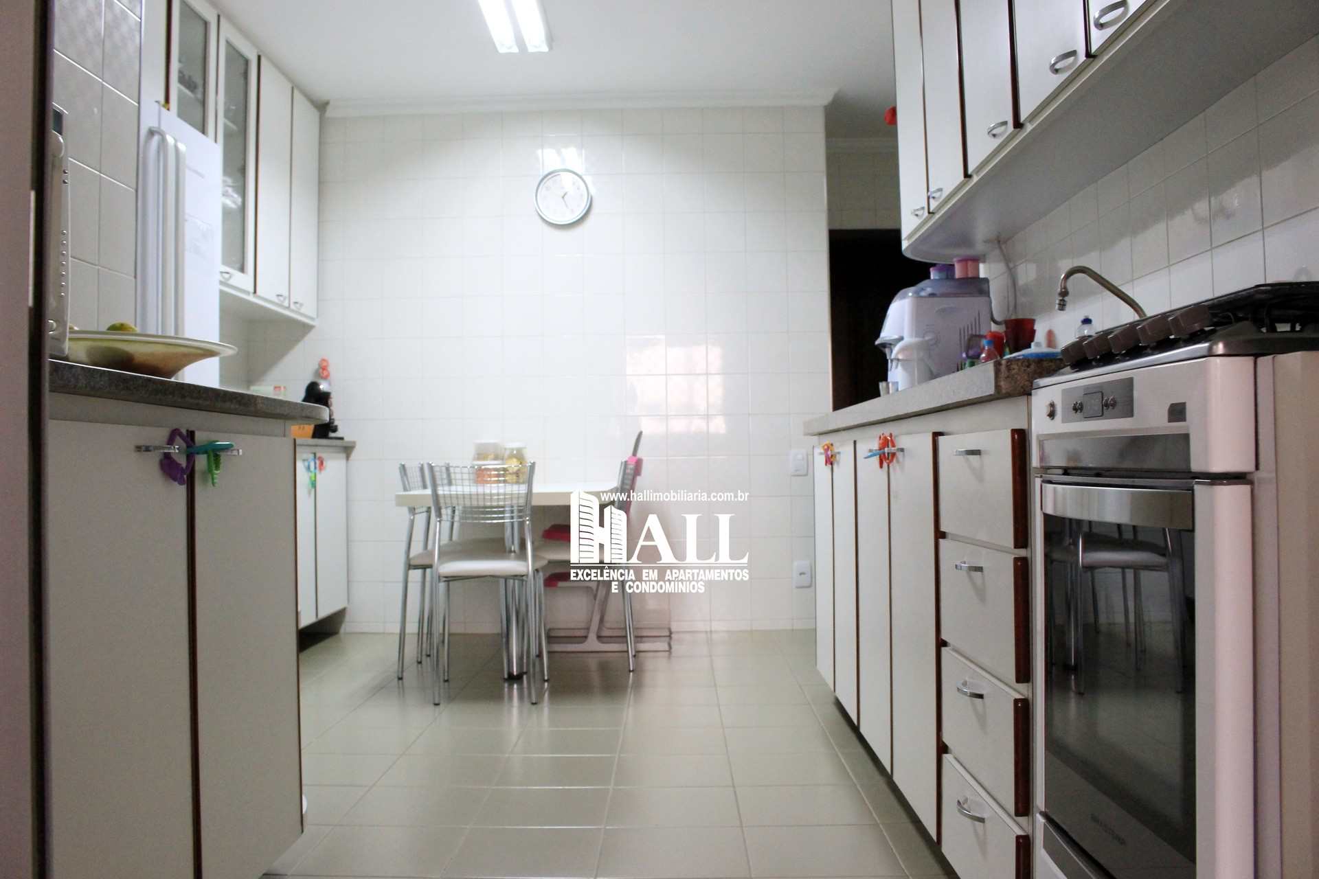 Apartamento à venda com 3 quartos, 194m² - Foto 14