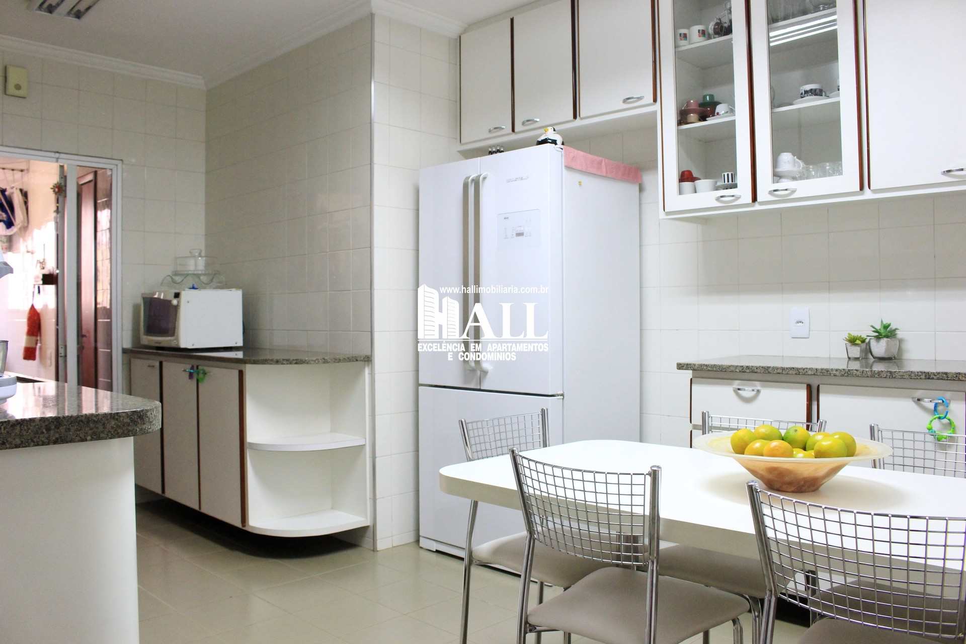 Apartamento à venda com 3 quartos, 194m² - Foto 16