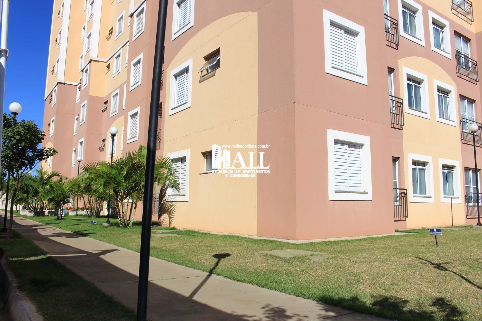 Apartamento à venda com 2 quartos, 61m² - Foto 8