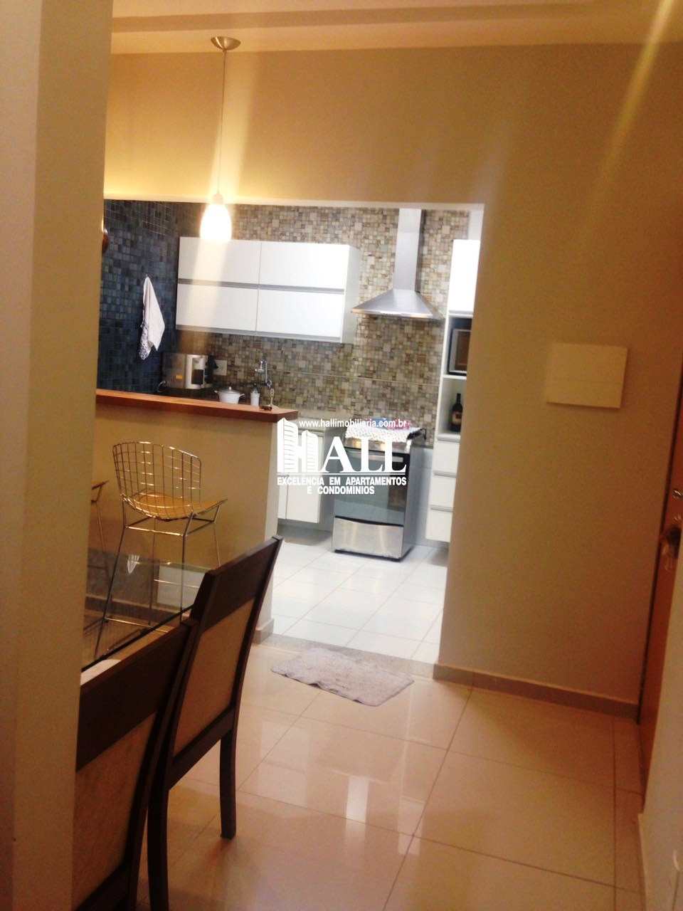 Apartamento à venda com 1 quarto, 53m² - Foto 2