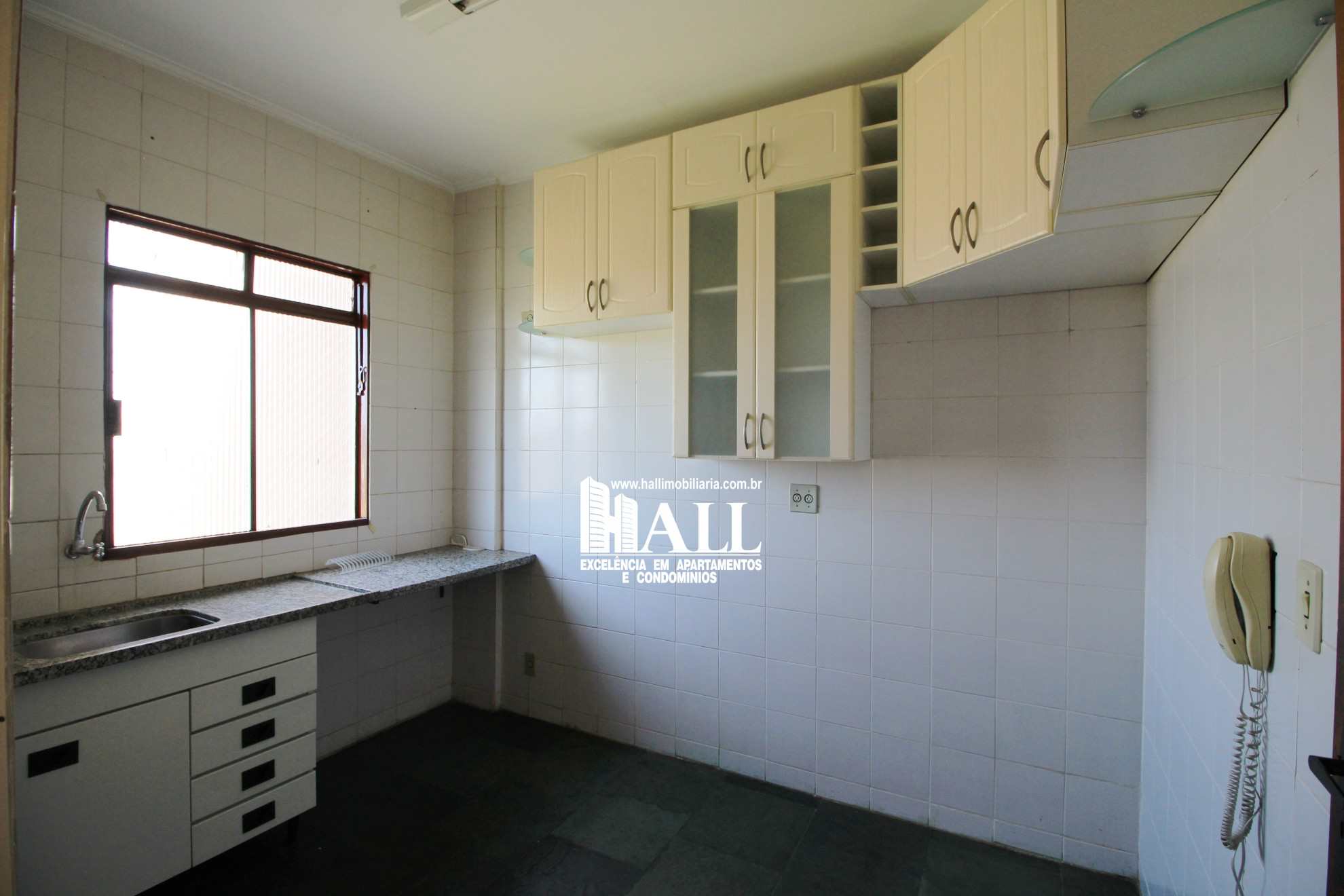 Apartamento à venda com 2 quartos, 70m² - Foto 7