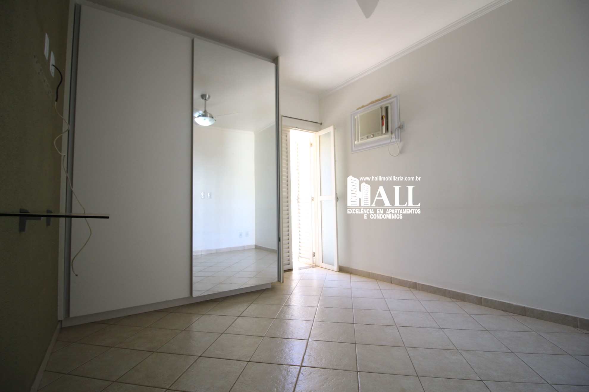 Apartamento à venda com 3 quartos, 172m² - Foto 11