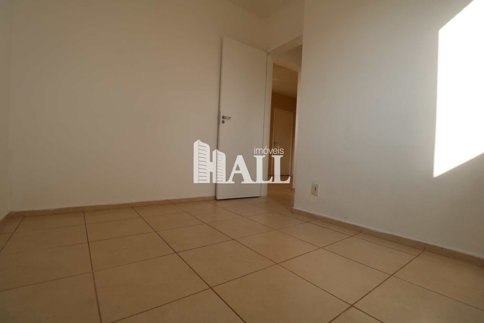 Apartamento à venda com 2 quartos, 62m² - Foto 8