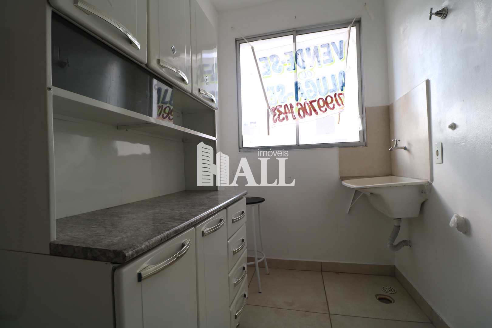 Apartamento à venda com 2 quartos, 62m² - Foto 4