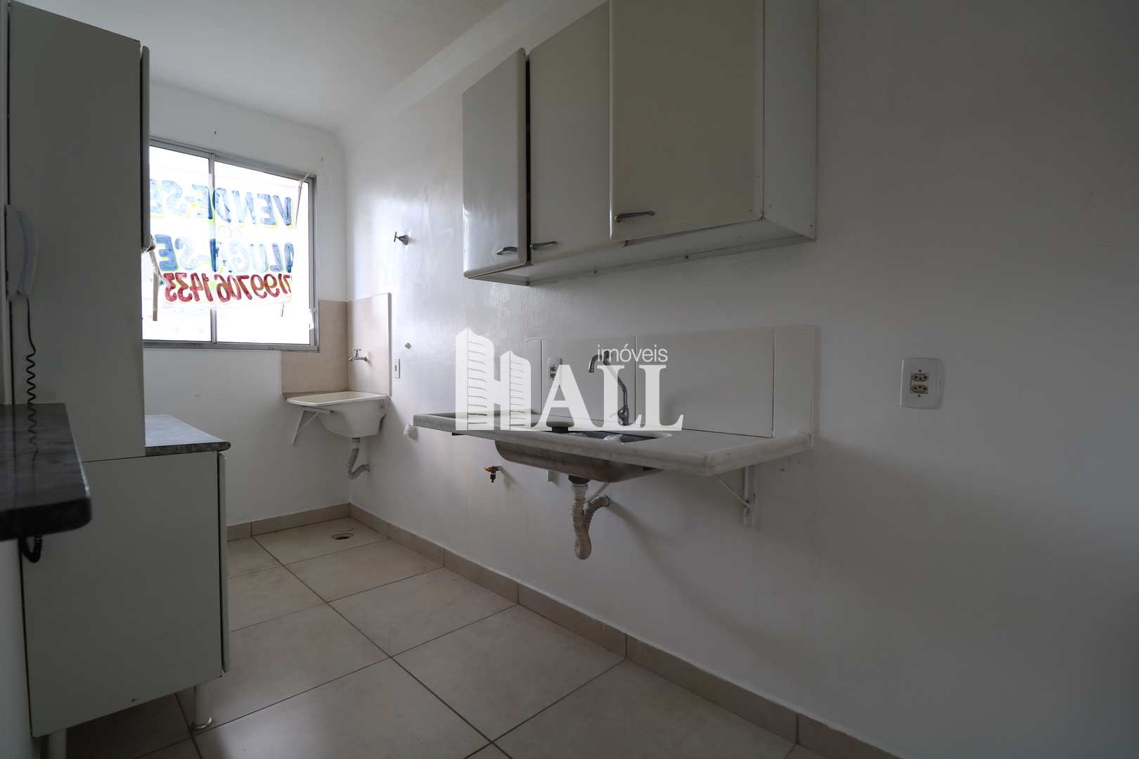 Apartamento à venda com 2 quartos, 62m² - Foto 3