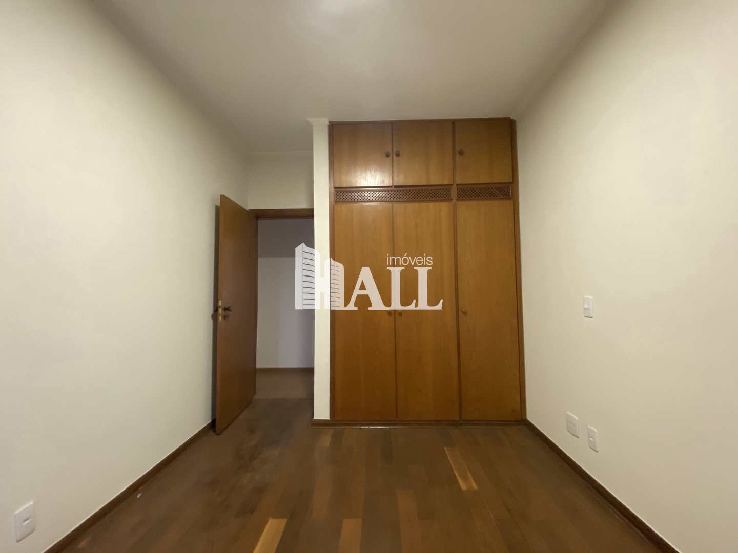 Apartamento à venda com 3 quartos, 175m² - Foto 21