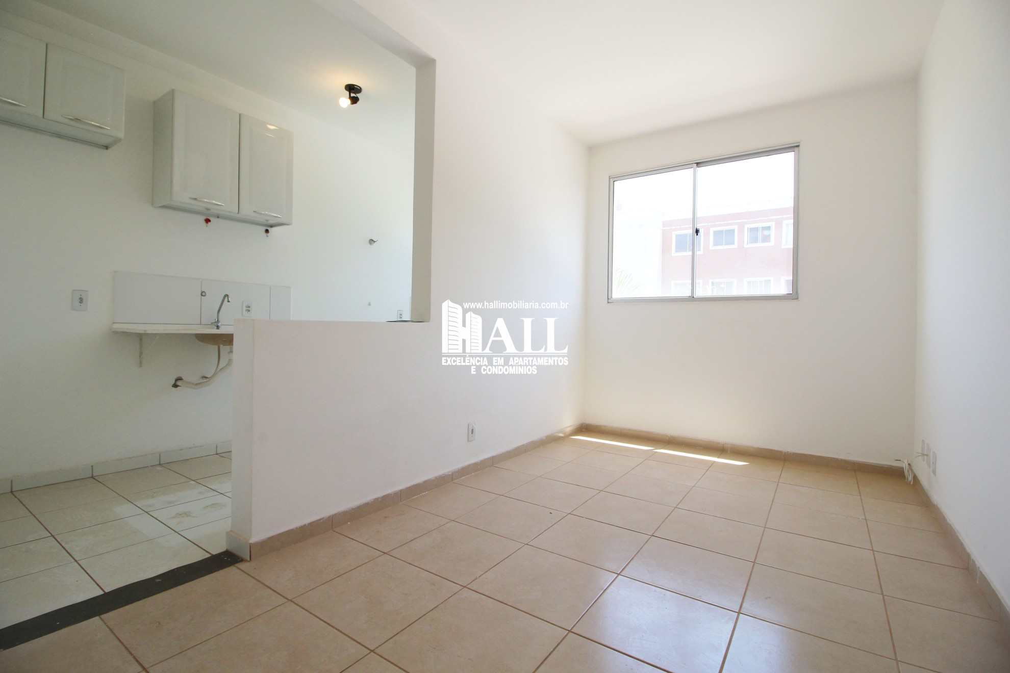 Apartamento à venda com 2 quartos, 60m² - Foto 1