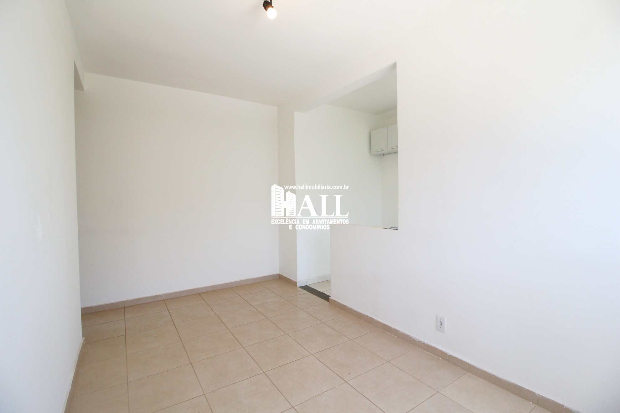 Apartamento à venda com 2 quartos, 60m² - Foto 2