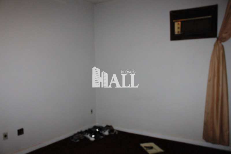 Apartamento com 4 quartos à venda, 220m² — foto 10 de 18