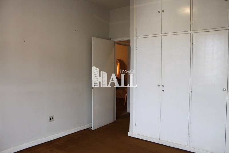 Apartamento com 4 quartos à venda, 220m² — foto 7 de 18