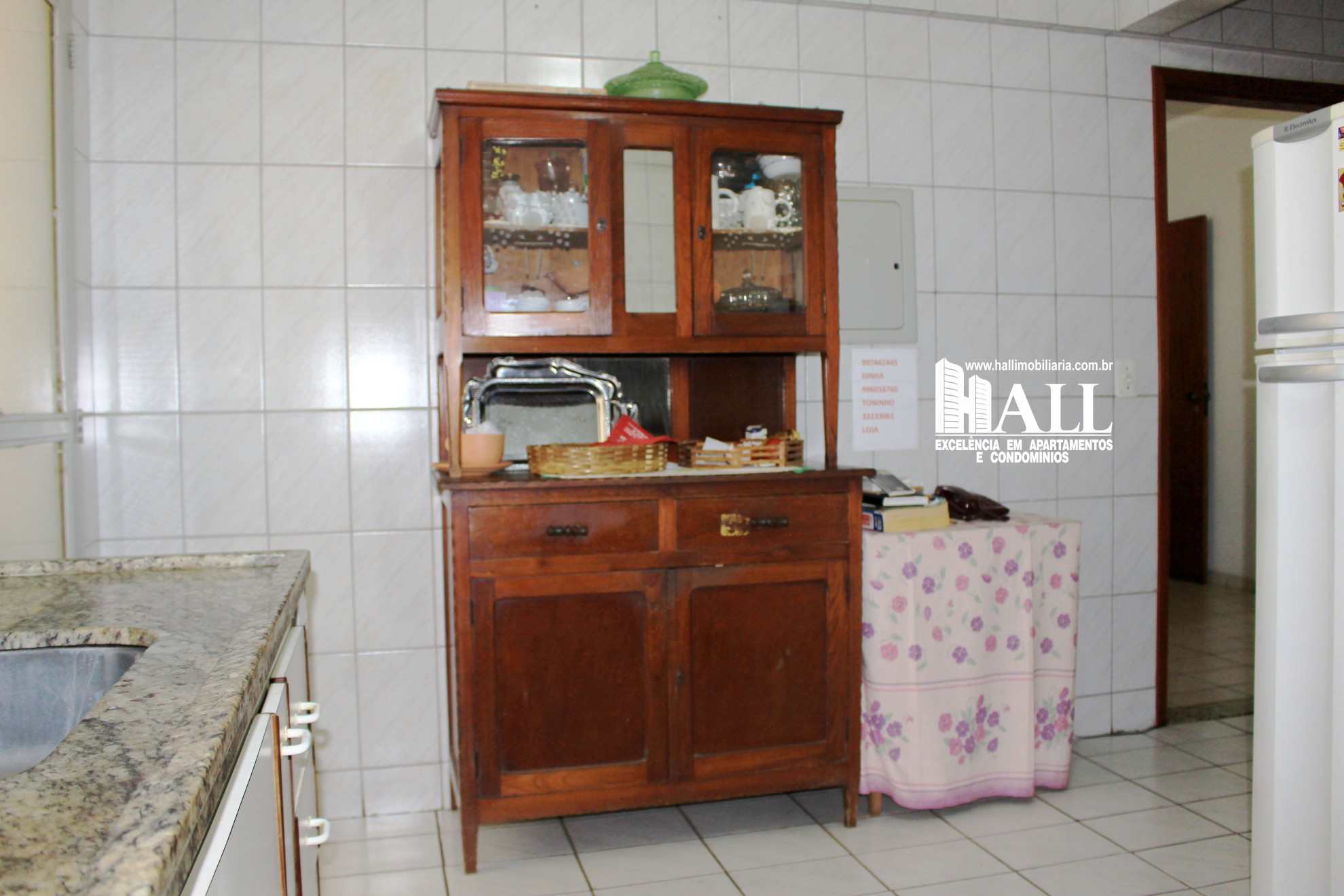 Apartamento à venda com 2 quartos, 70m² - Foto 10