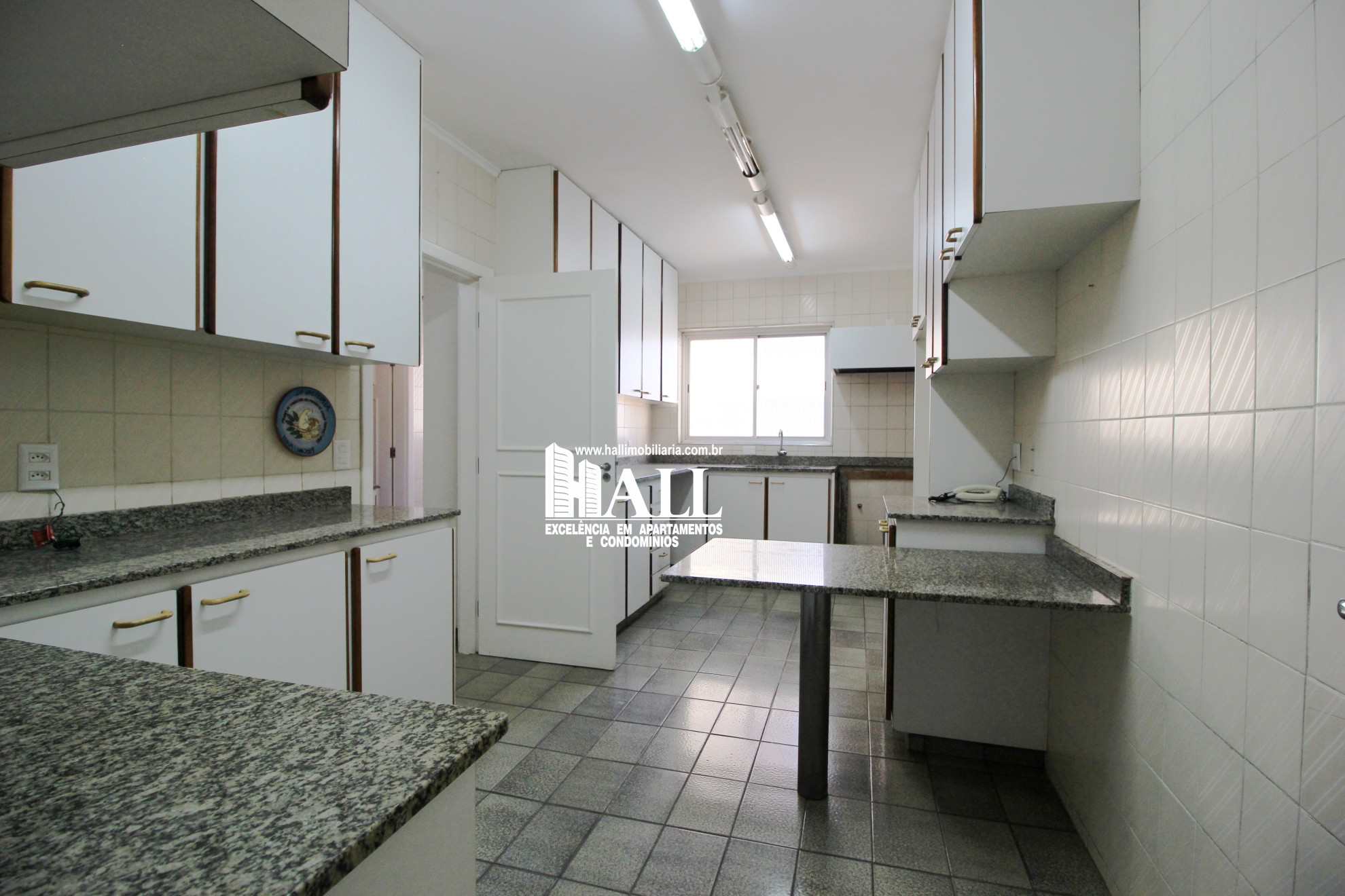 Apartamento à venda com 4 quartos, 175m² - Foto 8