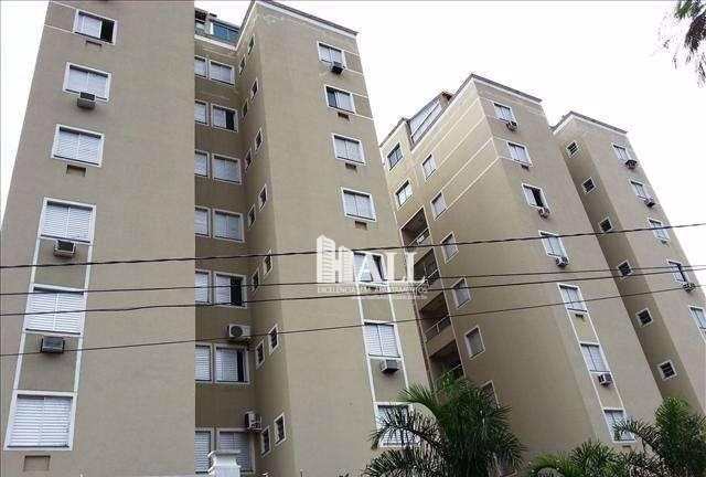 Apartamento à venda com 2 quartos, 143m² - Foto 2