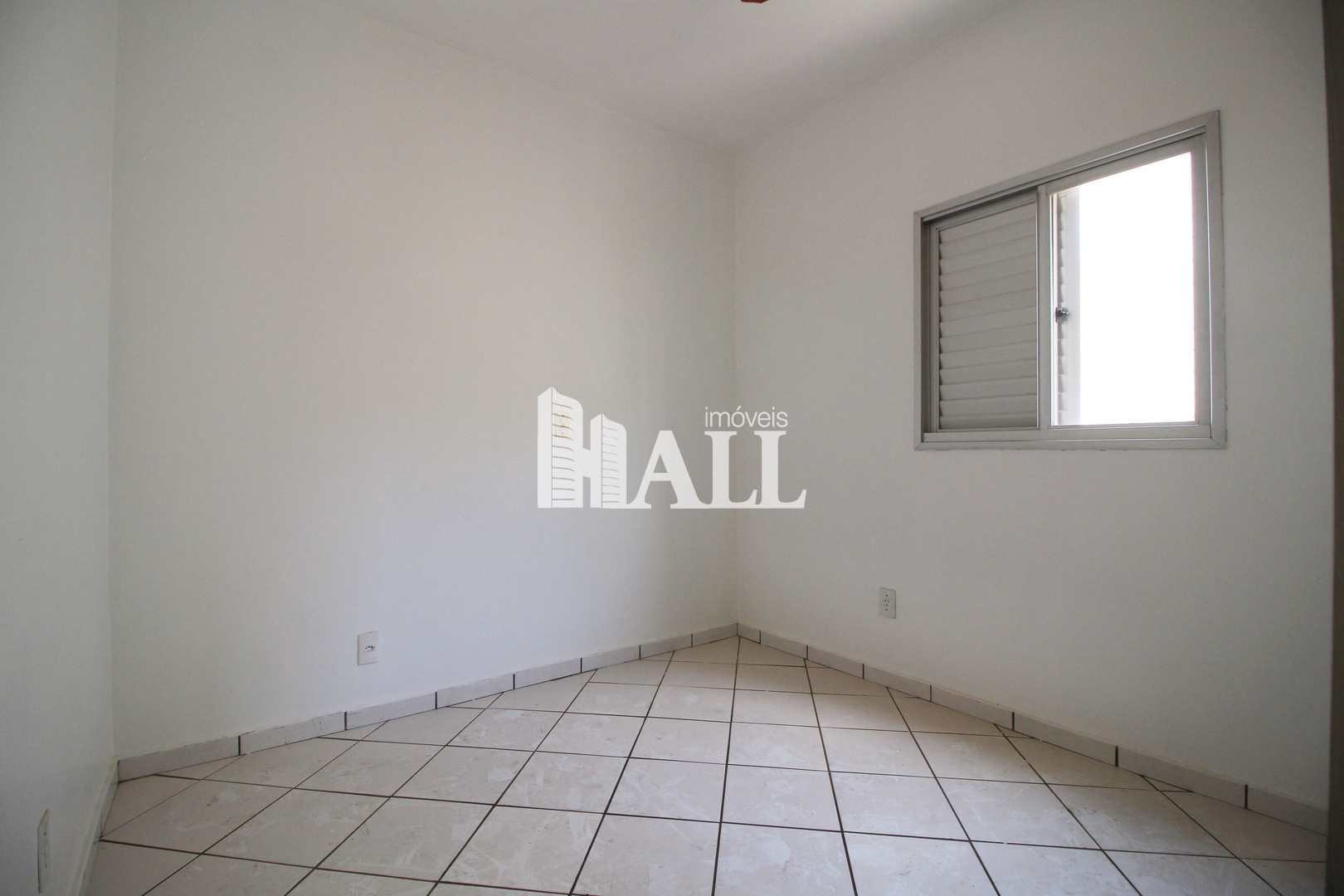 Apartamento à venda com 2 quartos, 55m² - Foto 2