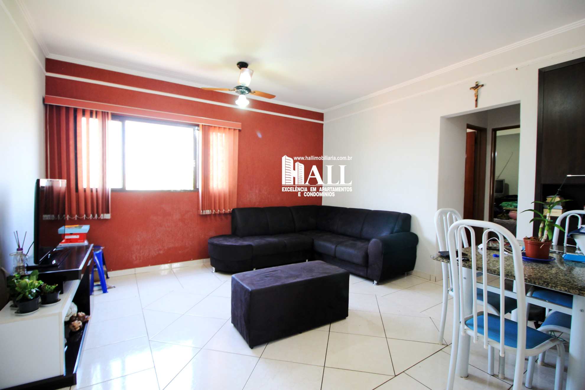 Apartamento à venda com 2 quartos, 56m² - Foto 1