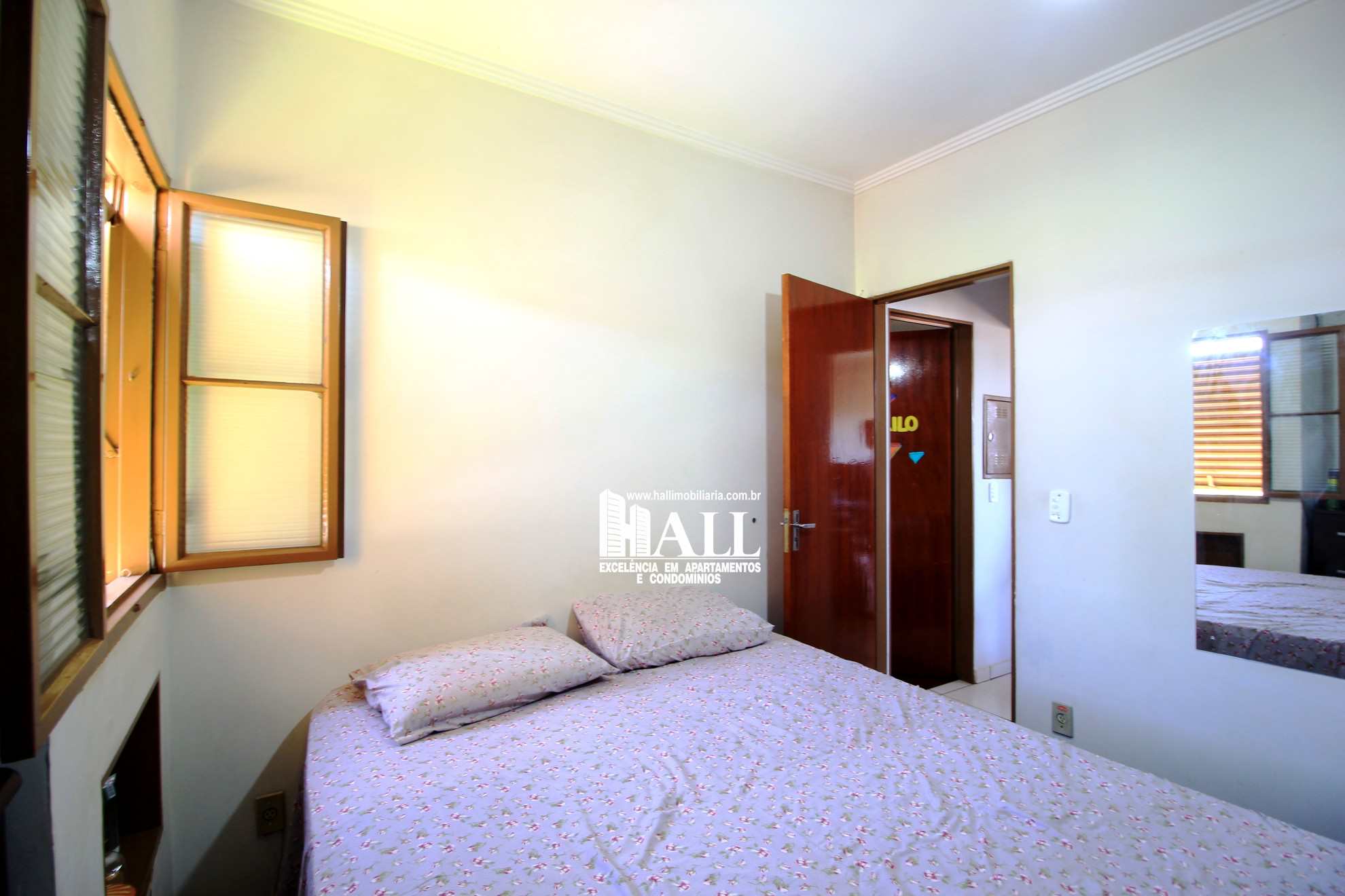 Apartamento à venda com 2 quartos, 56m² - Foto 3