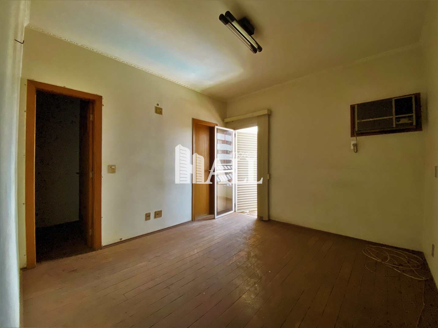 Apartamento à venda com 4 quartos, 175m² - Foto 10