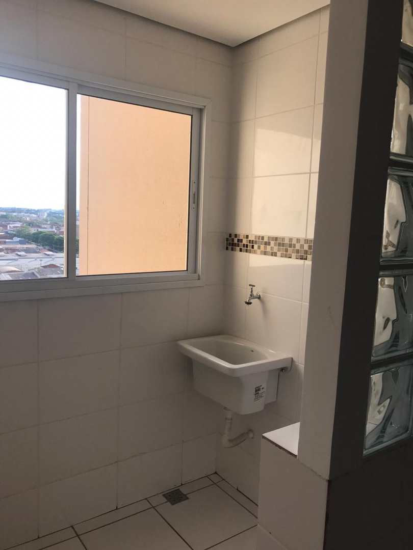 Apartamento à venda com 2 quartos, 64m² - Foto 8