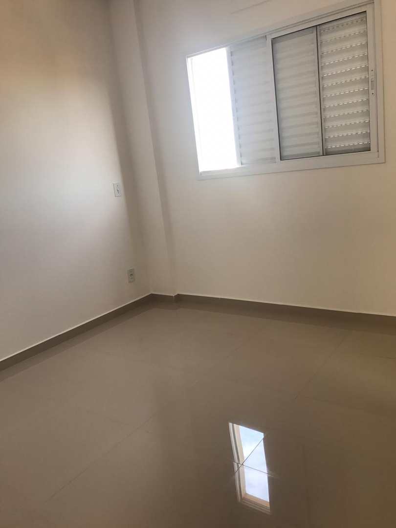 Apartamento à venda com 2 quartos, 64m² - Foto 18