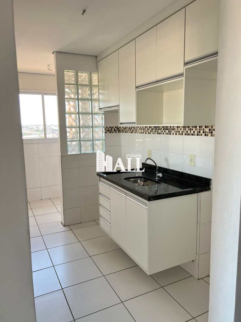 Apartamento à venda com 2 quartos, 64m² - Foto 4
