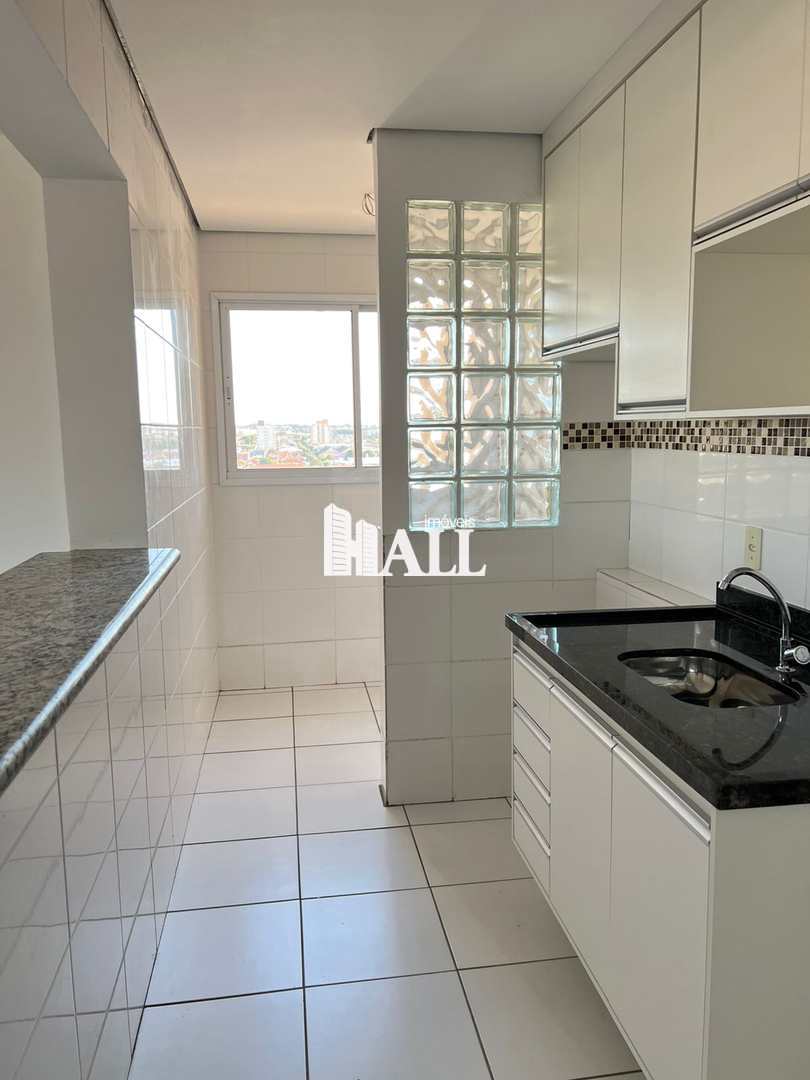 Apartamento à venda com 2 quartos, 64m² - Foto 3