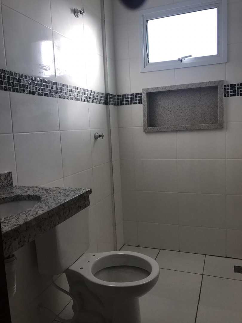 Apartamento à venda com 2 quartos, 64m² - Foto 11