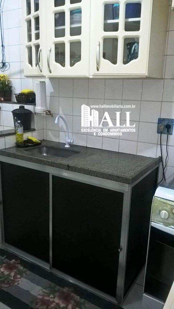 Apartamento à venda com 2 quartos, 70m² - Foto 7