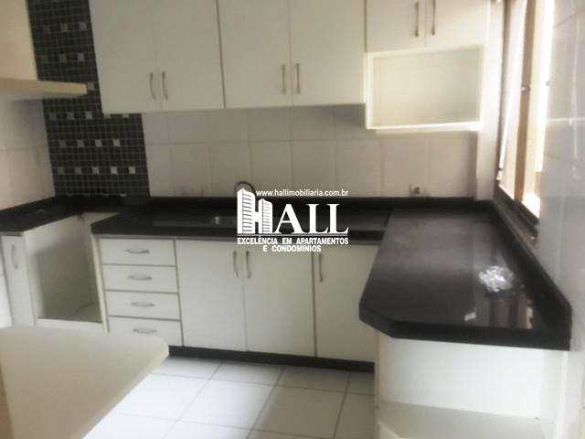 Apartamento à venda com 3 quartos, 100m² - Foto 4