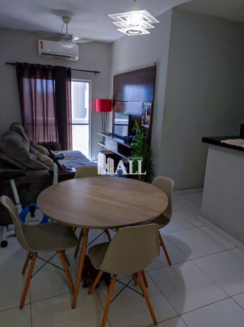 Apartamento à venda com 2 quartos, 60m² - Foto 2