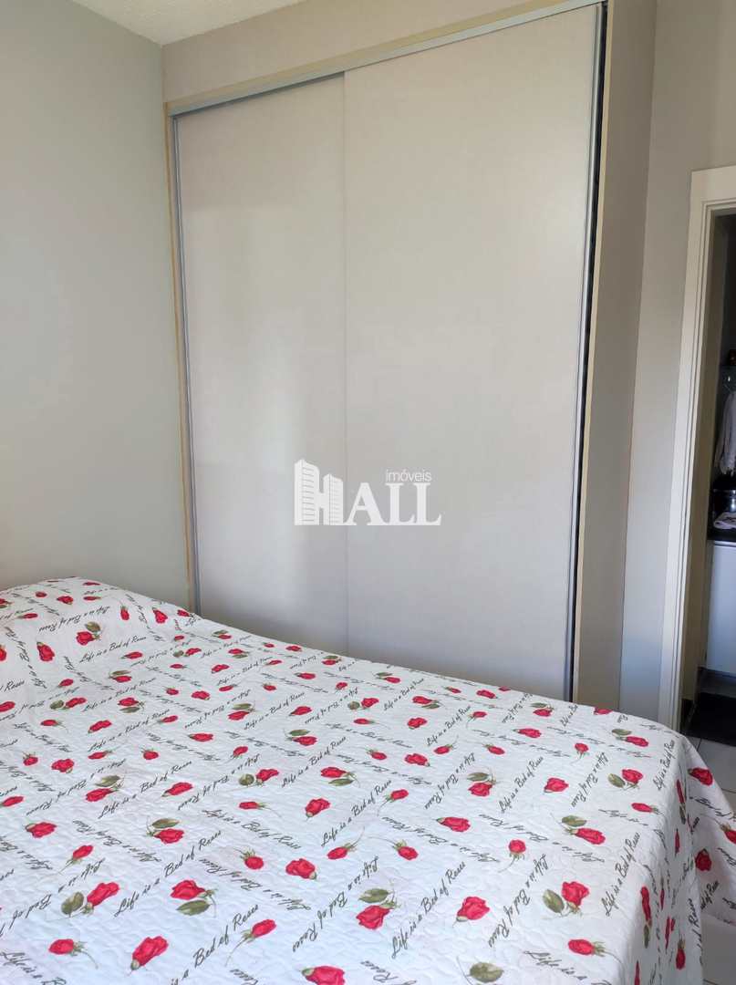 Apartamento à venda com 2 quartos, 60m² - Foto 17