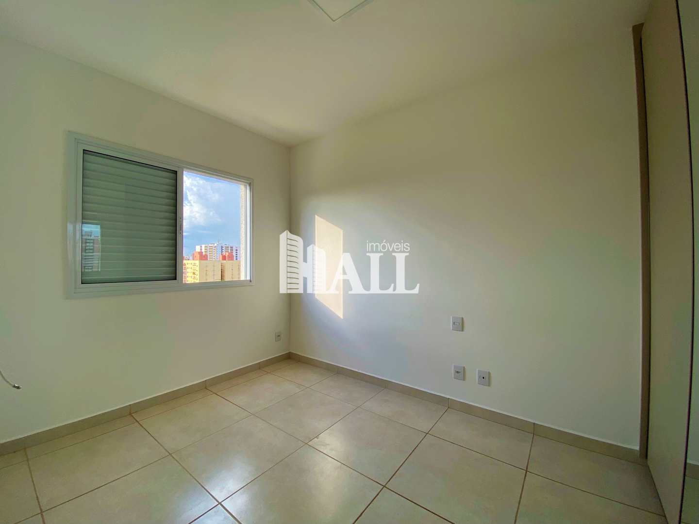 Apartamento à venda com 3 quartos, 85m² - Foto 7