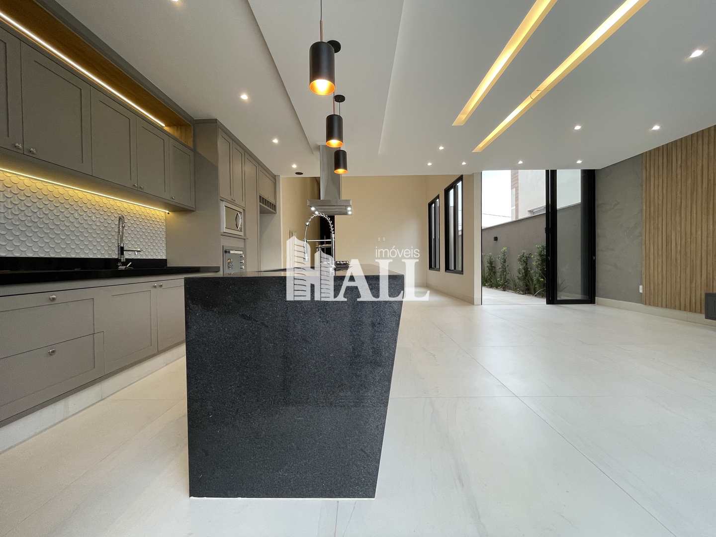 Casa de Condomínio à venda com 4 quartos, 270m² - Foto 24