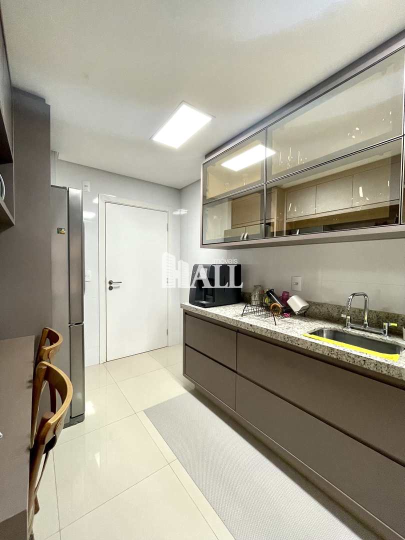 Apartamento à venda com 3 quartos, 130m² - Foto 7