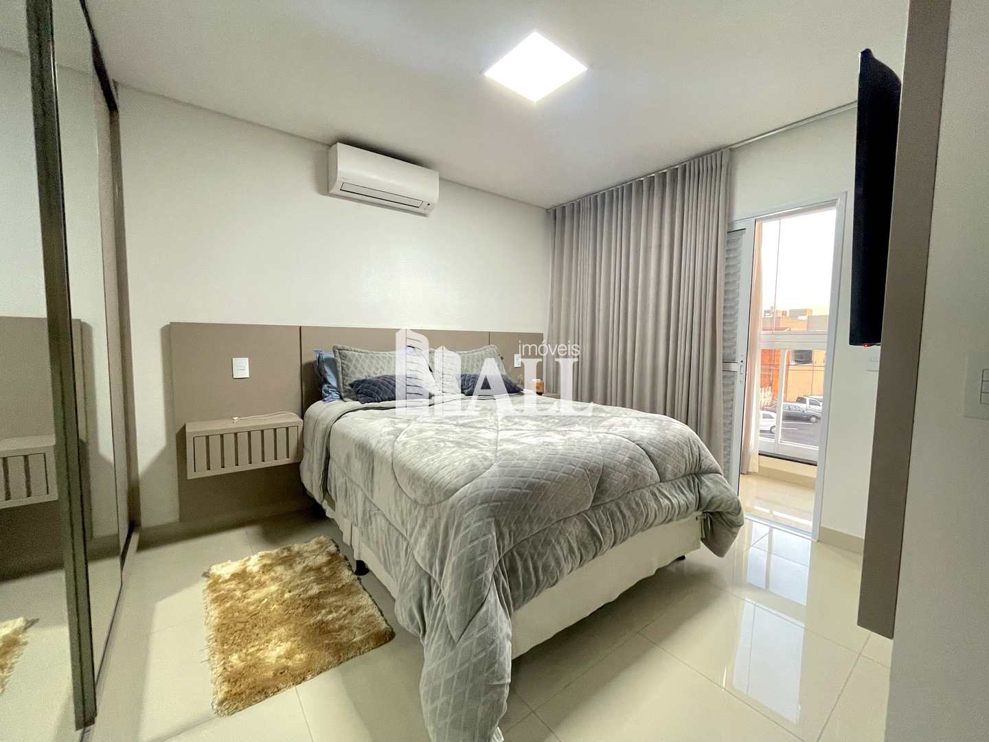 Apartamento à venda com 3 quartos, 130m² - Foto 17