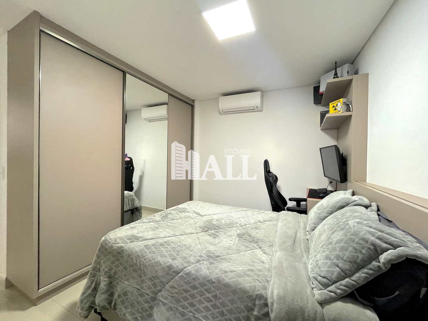 Apartamento à venda com 3 quartos, 130m² - Foto 14