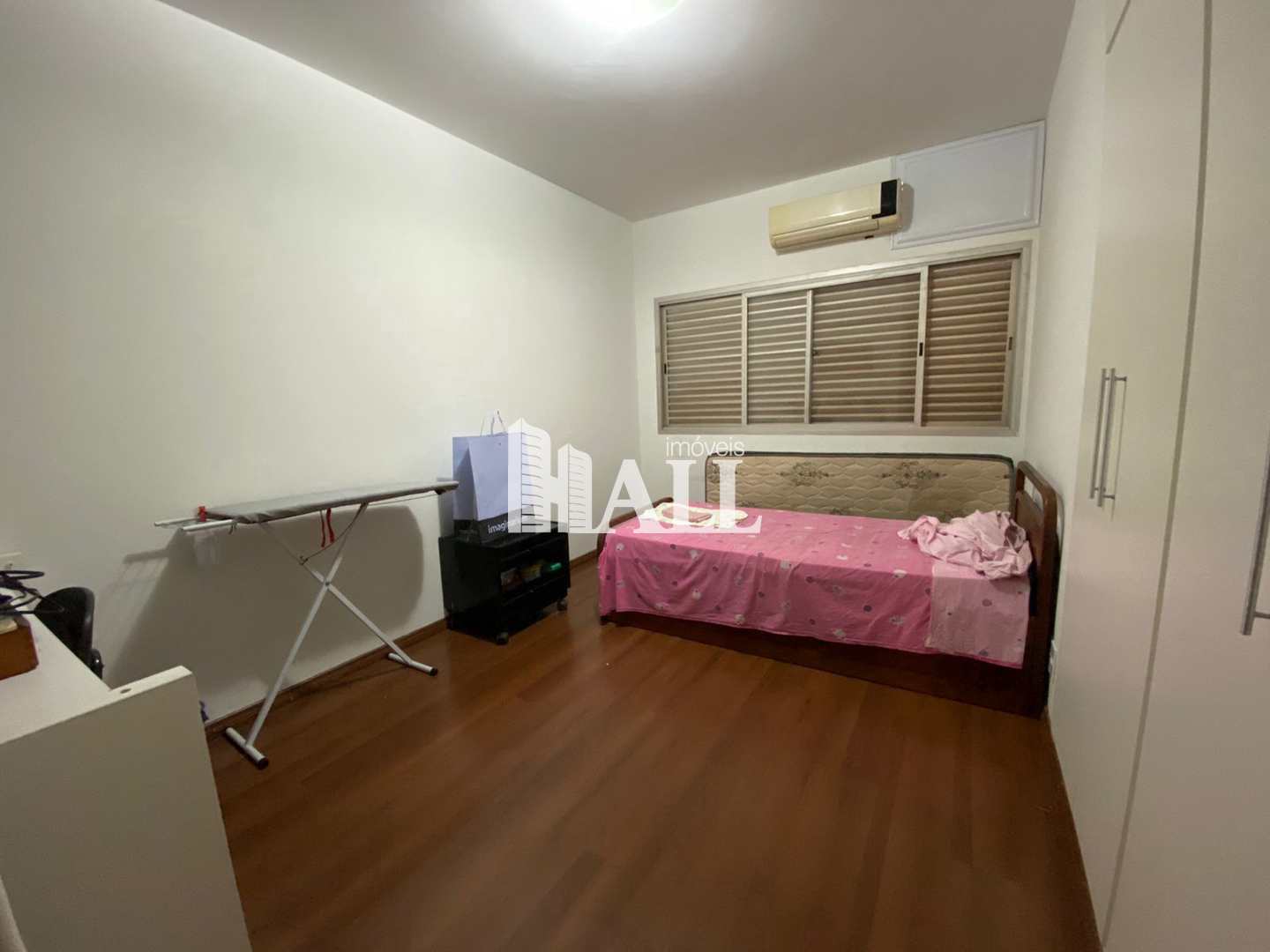 Apartamento à venda com 4 quartos, 274m² - Foto 8