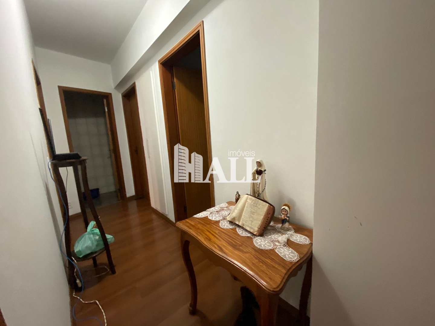 Apartamento à venda com 4 quartos, 274m² - Foto 2