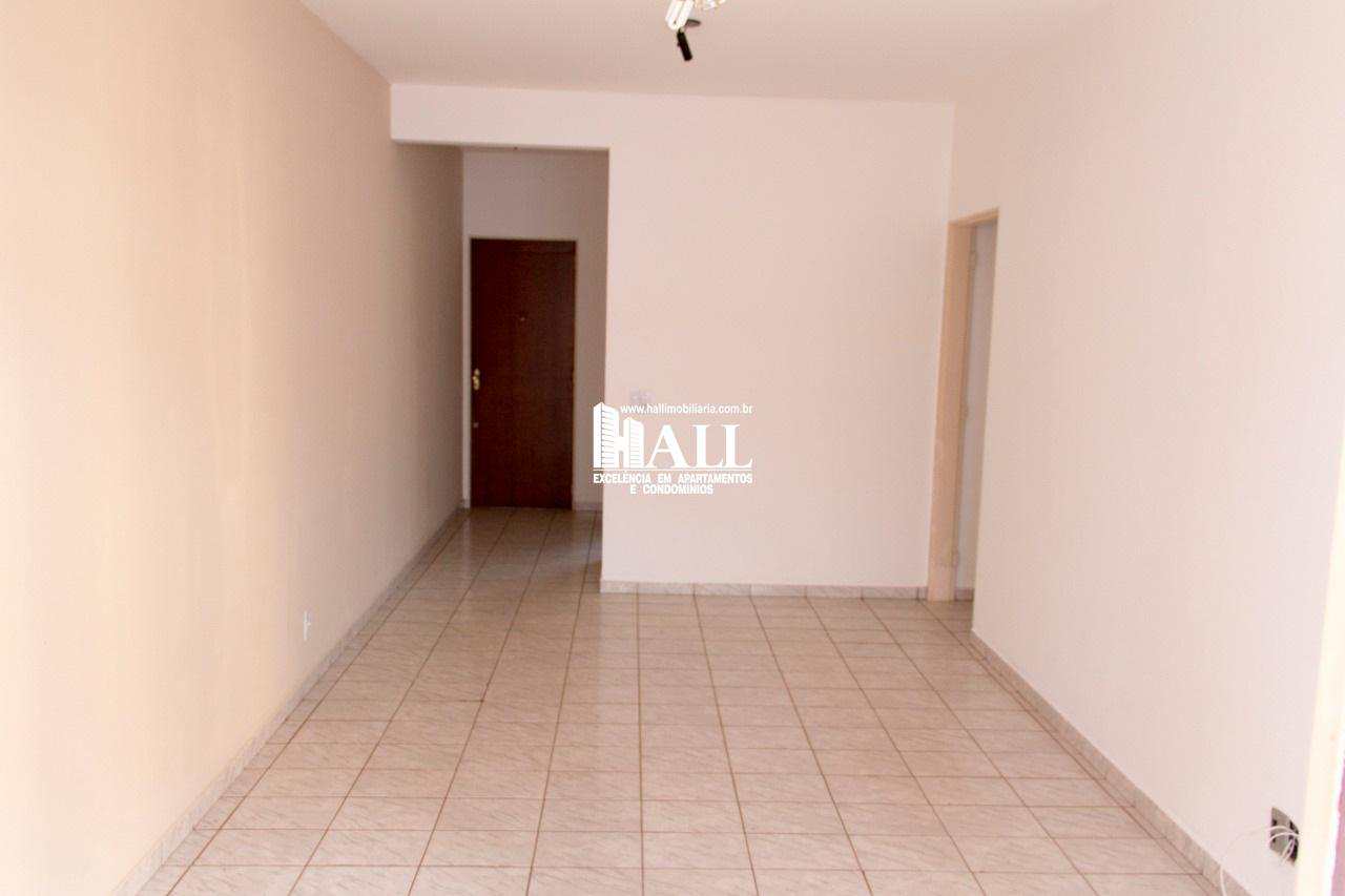 Apartamento à venda com 3 quartos, 85m² - Foto 1