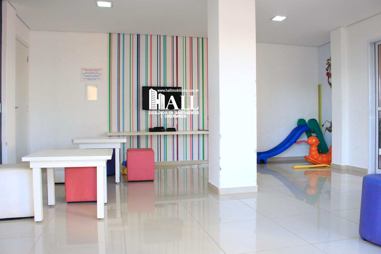 Apartamento à venda com 2 quartos, 66m² - Foto 13