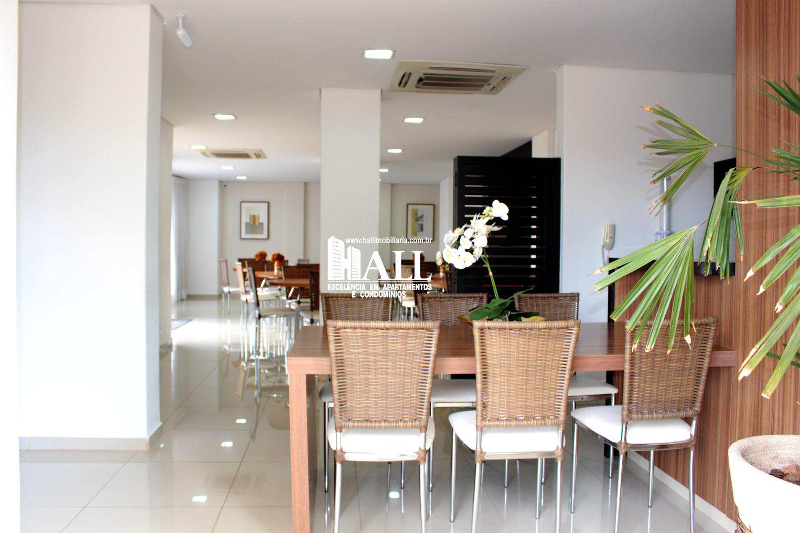 Apartamento à venda com 2 quartos, 66m² - Foto 18